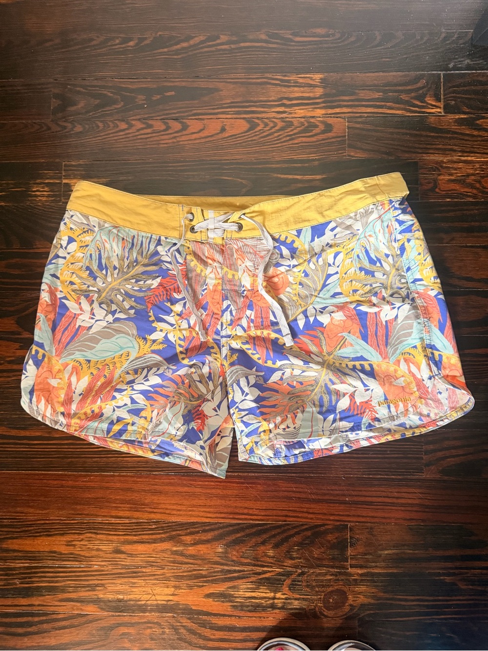 Patagonia Women's Tropical Floral Board Shorts - Size 12